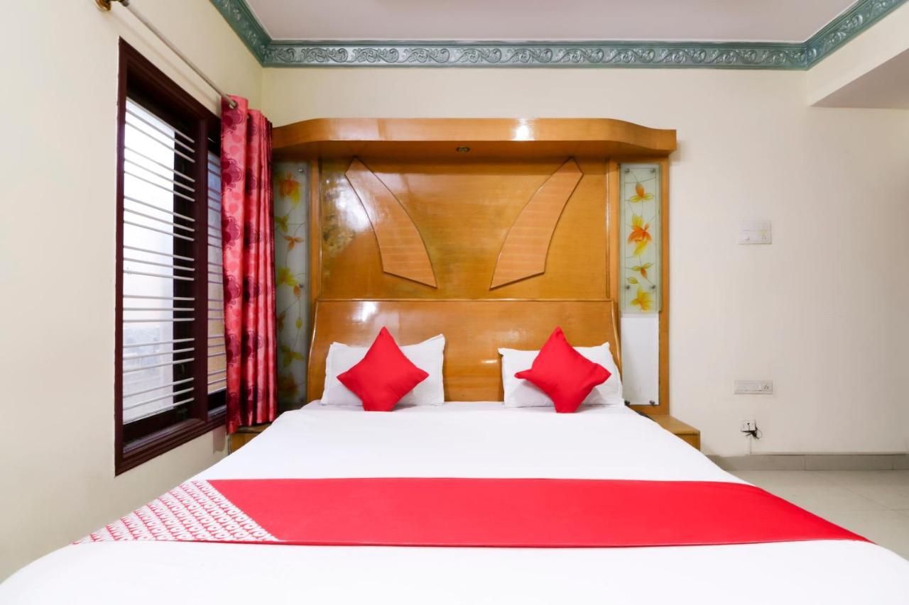 Oyo 71675 New Aishwarya Comforts Hotell Bangalore Eksteriør bilde