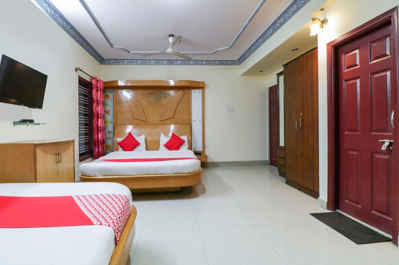 Oyo 71675 New Aishwarya Comforts Hotell Bangalore Eksteriør bilde